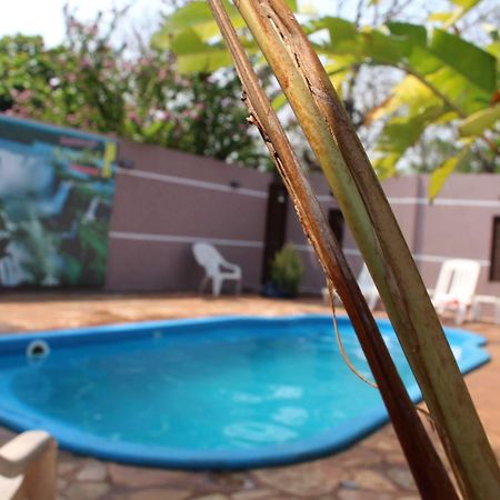 Residencial Noelia Hostel ปูแอร์โตอีกวาซู ภายนอก รูปภาพ