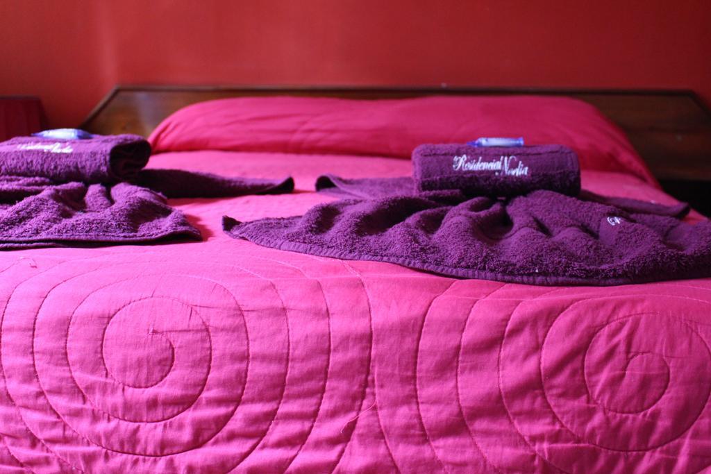 Residencial Noelia Hostel ปูแอร์โตอีกวาซู ภายนอก รูปภาพ