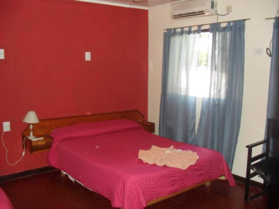 Residencial Noelia Hostel ปูแอร์โตอีกวาซู ห้อง รูปภาพ