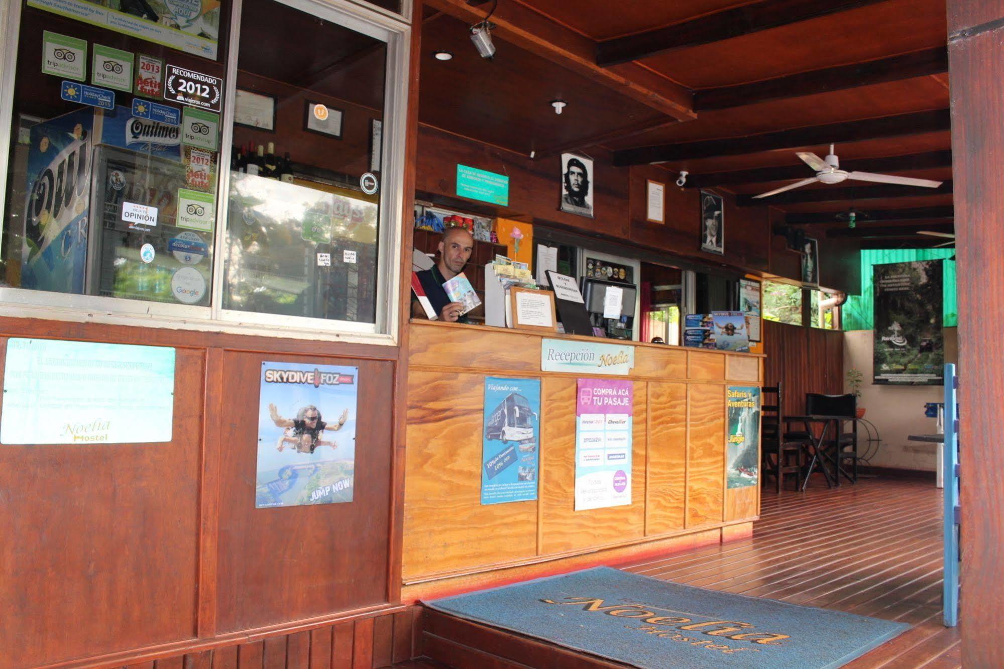 Residencial Noelia Hostel ปูแอร์โตอีกวาซู ภายนอก รูปภาพ
